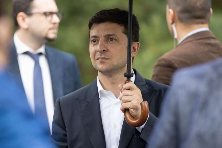 Розмова відбулась за ініціативи Зеленського - Путін вперше поговорив з Зеленським