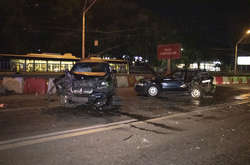 Обидва автомобілі повністю розбиті