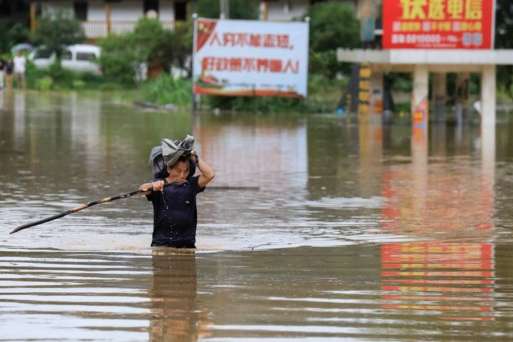 Жертвами наводнений в Китае стали более 60 человек