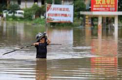Жертвами наводнений в Китае стали более 60 человек