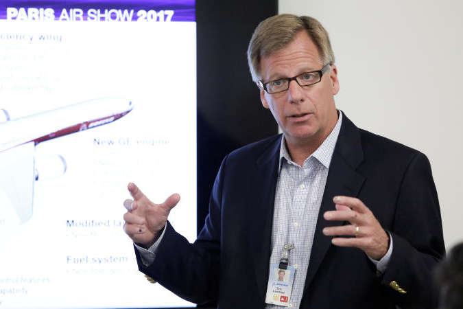 Ответственный за производство печально известного «Боинга 737 Max» уйдет в отставку