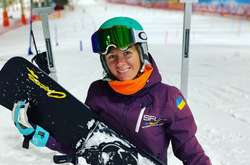 Українська віце-чемпіонка світу зі сноуборду провела збори поряд із чемпіонкою Олімпади