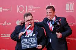 Фоторепортаж з червоної доріжки Одеського міжнародного кінофестивалю