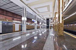 Пасажирів запевнили, що наявні жетони ще можна використати на інших вестибюлях даних станцій метро та всіх інших