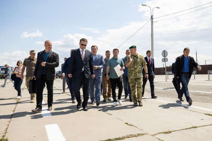 Зеленський здійснив перший з 2014 року візит на адмінмежу з окупованим Кримом