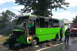 До місця виклику виїхало 2 відділення служби порятунку