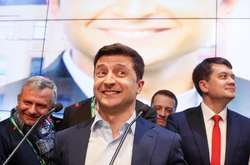 Наразі проект Зеленського оголосив кілька вакансій  на посади очільників голів райдержадміністрацій Херсонської області