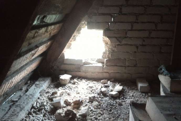 Окупанти обстріляли Мар’їнку, пошкоджено будинки