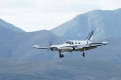  Невеликий спортивний літак з дев’ятьма людьми на борту розбився на півночі Швеції 