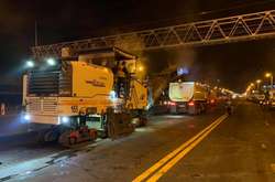 Розпочався капітальний ремонт проспекту Бандери: робота вже кипить (фото, відео)