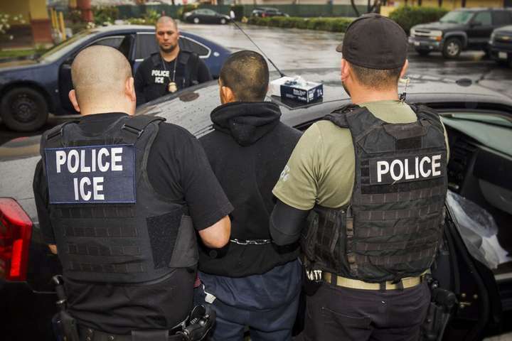 Правоохранители США начали аресты нелегальных мигрантов
