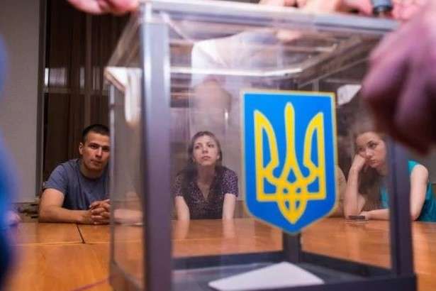 За виборами в Україні будуть слідкувати спостерігачі 22 міжнародних організацій та 12 держав