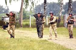 В Одесі чоловік намагався пограбувати склади військової частини. Караульний відкрив вогонь по порушнику