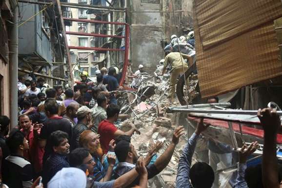 У Мумбаї рухнув будинок: загинули 14 осіб