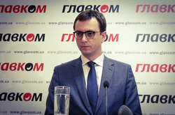 Министр инфраструктуры призвал авиакомпании выполнять новый закон об украинском языке 