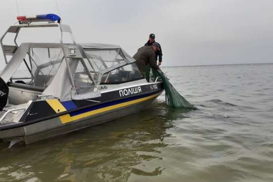 Водна поліція посилено патрулює береги Чорного та Азовського морів (фото)