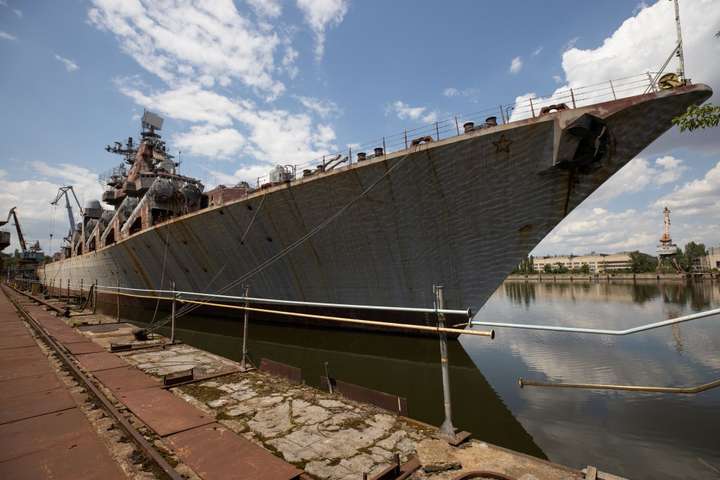 Президенту запропонували демілітаризувати крейсер «Україна»