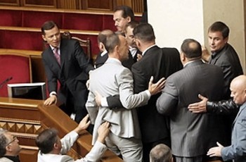 Рада открыла сезон драк