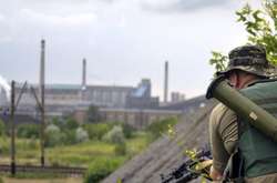 Бойовики майже годину «лупили» з гранатометів по Пісках