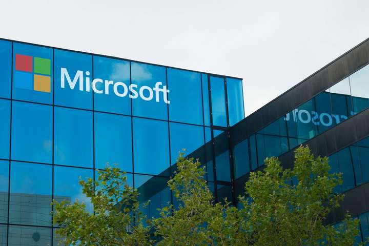 Почти 10 тыс. клиентов Microsoft подверглись угрозе кибератак в прошлом году