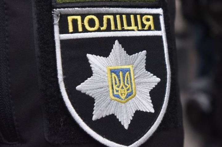Поліцією затримано зловмисника, який вночі пограбував перехожого