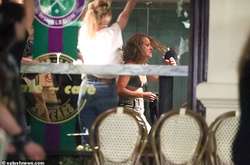 Теннисистка Стрыцова разделась до нижнего белья, празднуя победу на Уимблдоне