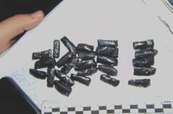 У чоловіка було виявлено 25 згортків із наркотичною речовиною