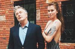 23-летняя дочь Алека Болдуина разгневала его своим обнаженным фото