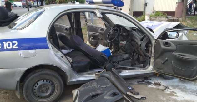 На Харківщині поліцейське авто потрапило у ДТП: шестеро постраждалих