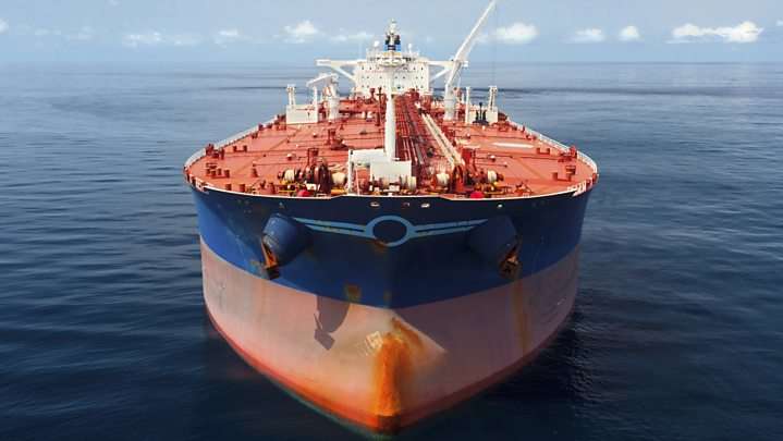 МЗС Британії закликає Іран звільнити захоплений танкер