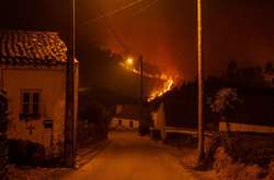 Масштабні пожежі на сході Португалії: постраждали 20 людей