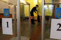 У омбудсмена виявили порушення на 95 виборчих дільницях