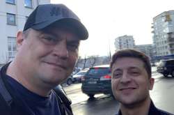 Артист «95 квартала» с большим отрывом выигрывает округ в Кривом Роге