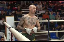 У Росії поліція затримала бійця ММА Турканов за татуювання, схожі на свастику