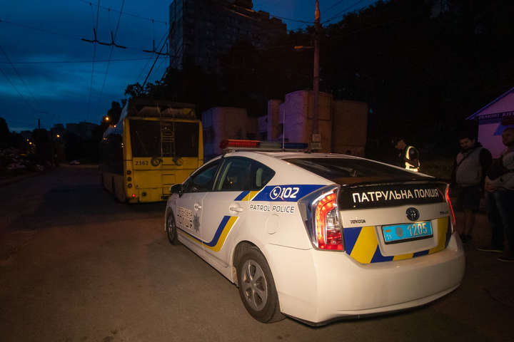 У Києві водій нічного тролейбуса вийшов на рейс після вживання наркотиків (фото)