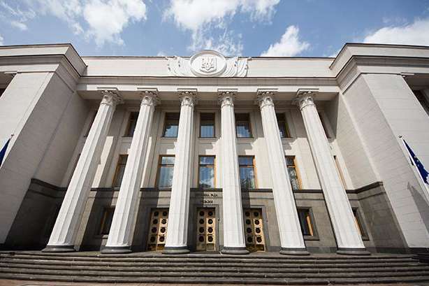 Центр Києва, Рада і Кабмін залишилися без світла через аварію