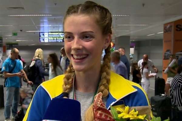 17-річна атлетка Магучих розповіла, як виграла чемпіонат Європи і взяла висоту два метри