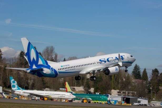 Boeing може призупинити виробництво 737 MAX
