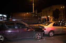 Hyundai і Toyota оформляли невелику аварію, як у них влетів Volkswagen 