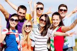 По сравнению с 2017 годом, средний уровень удовлетворенности жизнью немного вырос