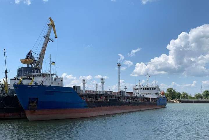 Моряки с задержанного СБУ танкера возвращаются домой — посольство РФ