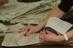 Центрвиборчком прийняв протоколи з мокрими печатками вже від 116 ОВК