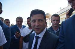 Прибытие в Одессу Зеленского связывают с запланированным на 26 июля на Морвокзале шоу «Лига Смеха»