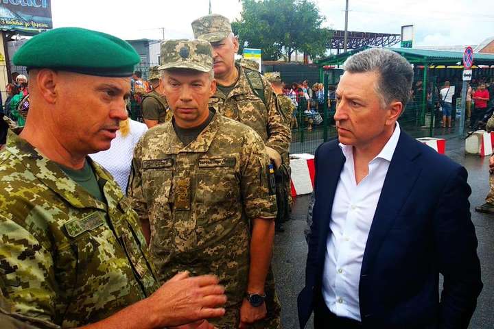 Волкер разом із делегацією США відвідав Донбас