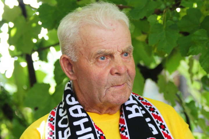 Помер один із найстарших футболістів України