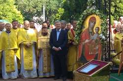 Порошенко: Хрещення стало прийняттям України до родини європейських народів