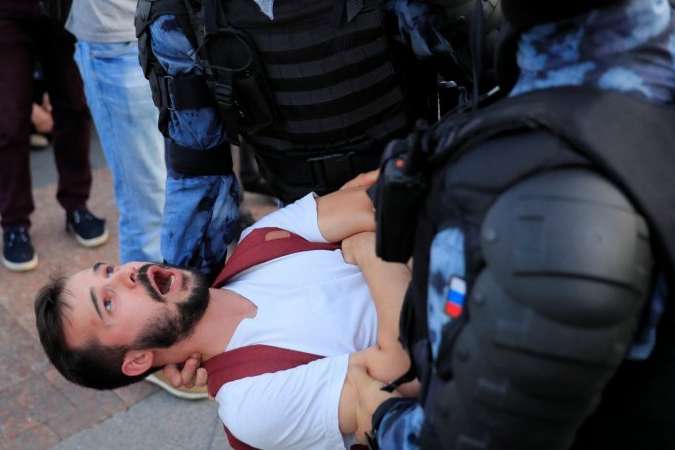 Amnesty International вимагає від російської влади звільнити затриманих у Москві