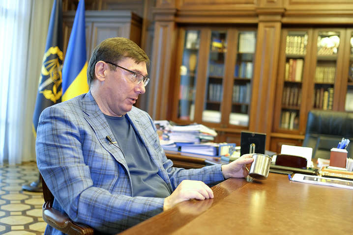 Луценко пообіцяв ухвалити рішення щодо суддів Окружного адмінсуду Києва 31 липня