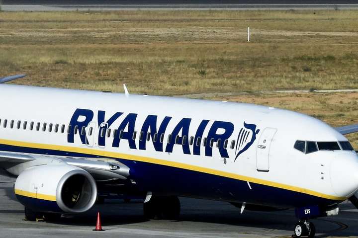 Ryanair підвищив вартість перевезення багажу