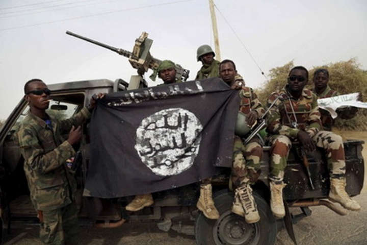 У Нігерії бойовики розстріляли похоронну церемонію: понад 60 загиблих